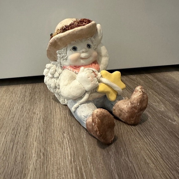 Dreamsicle Cowboy Collectible - Picture 3 of 6